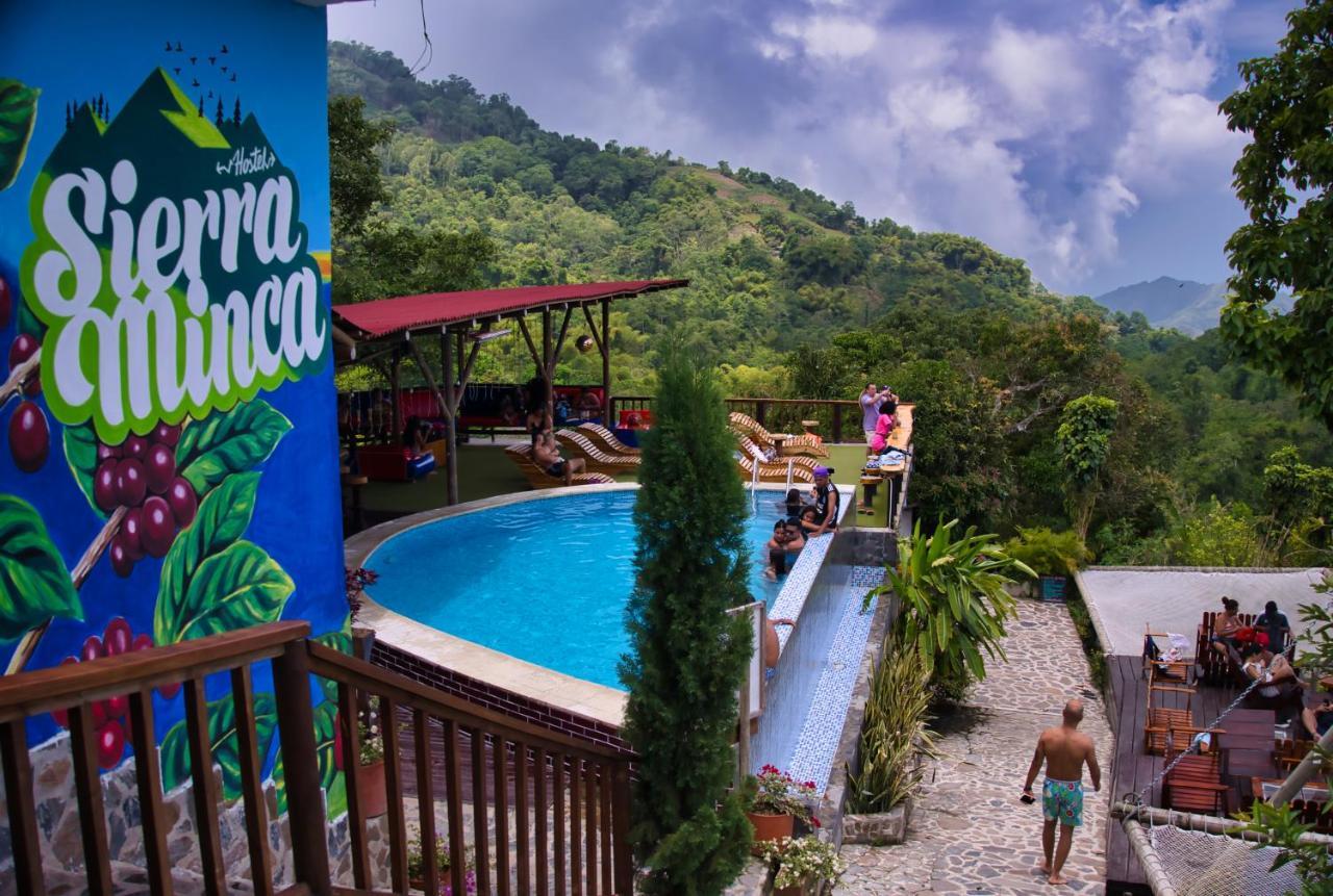 Hostal Sierra ミンカ エクステリア 写真